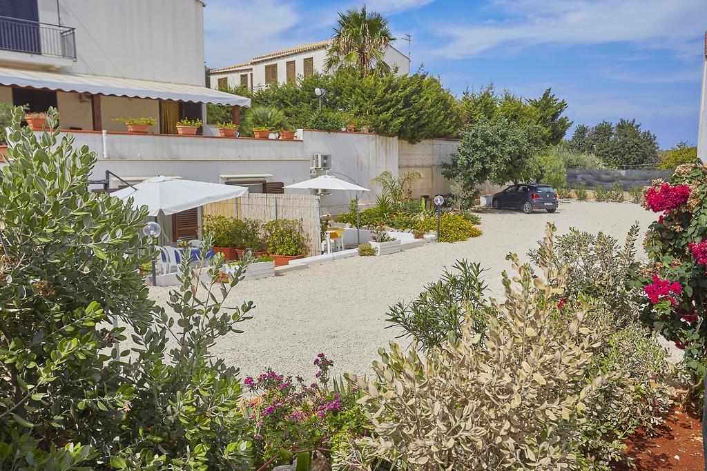 Case Blu Mare San Vito Lo Capo Eksteriør bilde